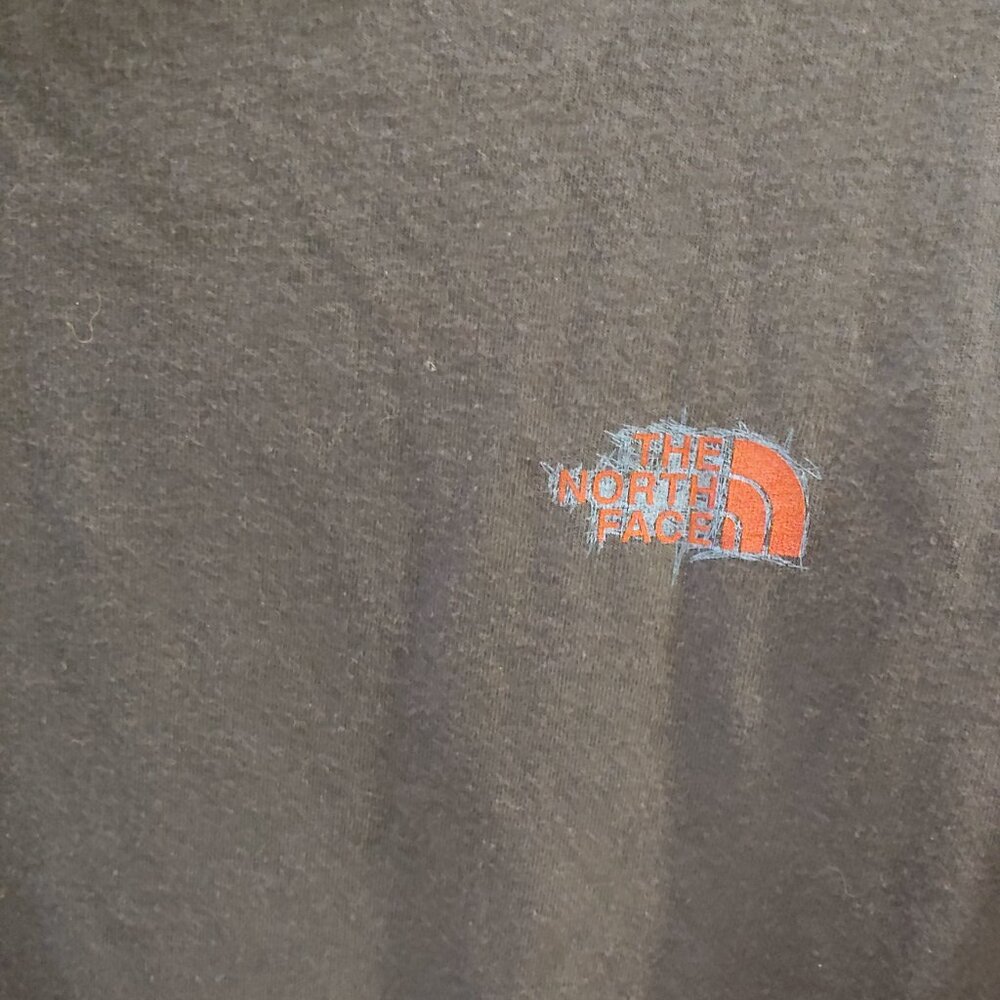 The North Face Shirt Mens Large blue Long Sleeve Exploring Outdoors Hiking - Picture 4 of 4